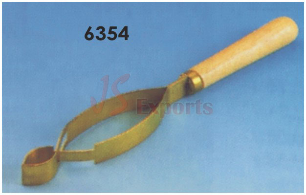 TEST TUBE HOLDER